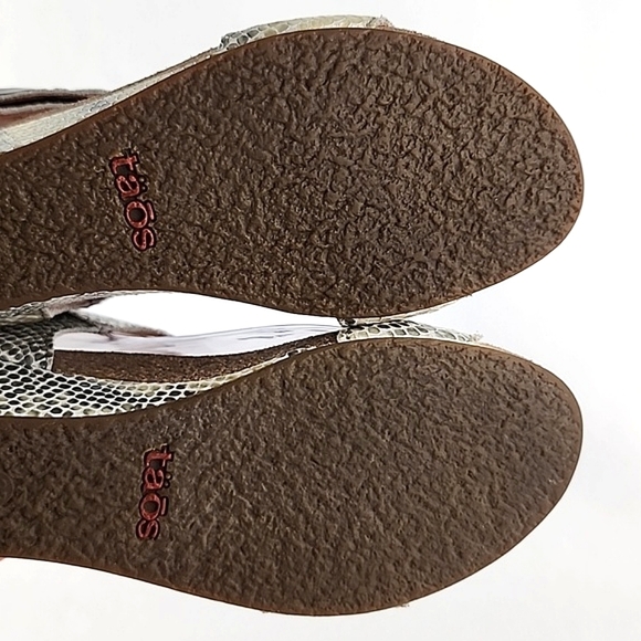 Taos Women's Carousel Beige Grey Leather Snake Print Wedge Sandals Size 37 - Picture 14 of 15